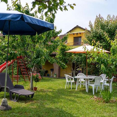 Villa Aurora Quargnento エクステリア 写真
