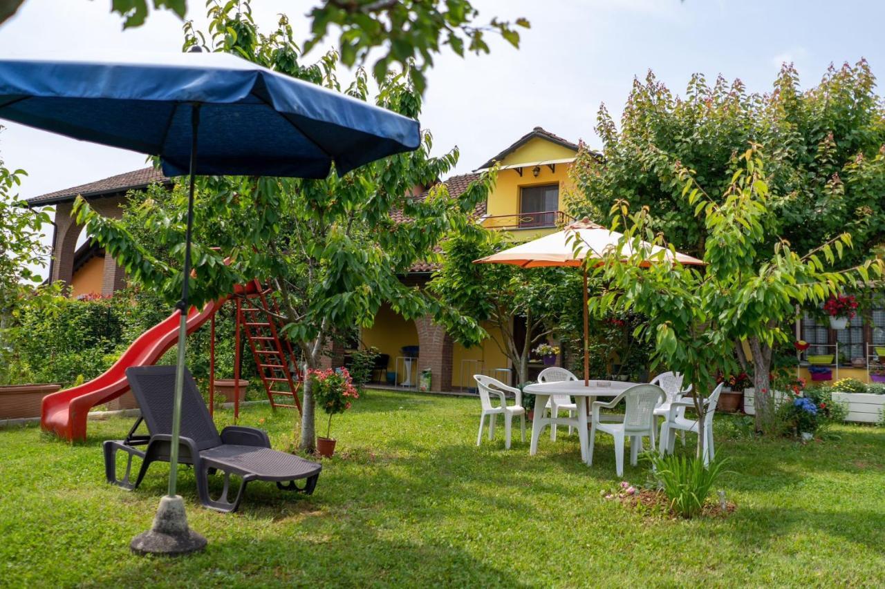 Villa Aurora Quargnento エクステリア 写真