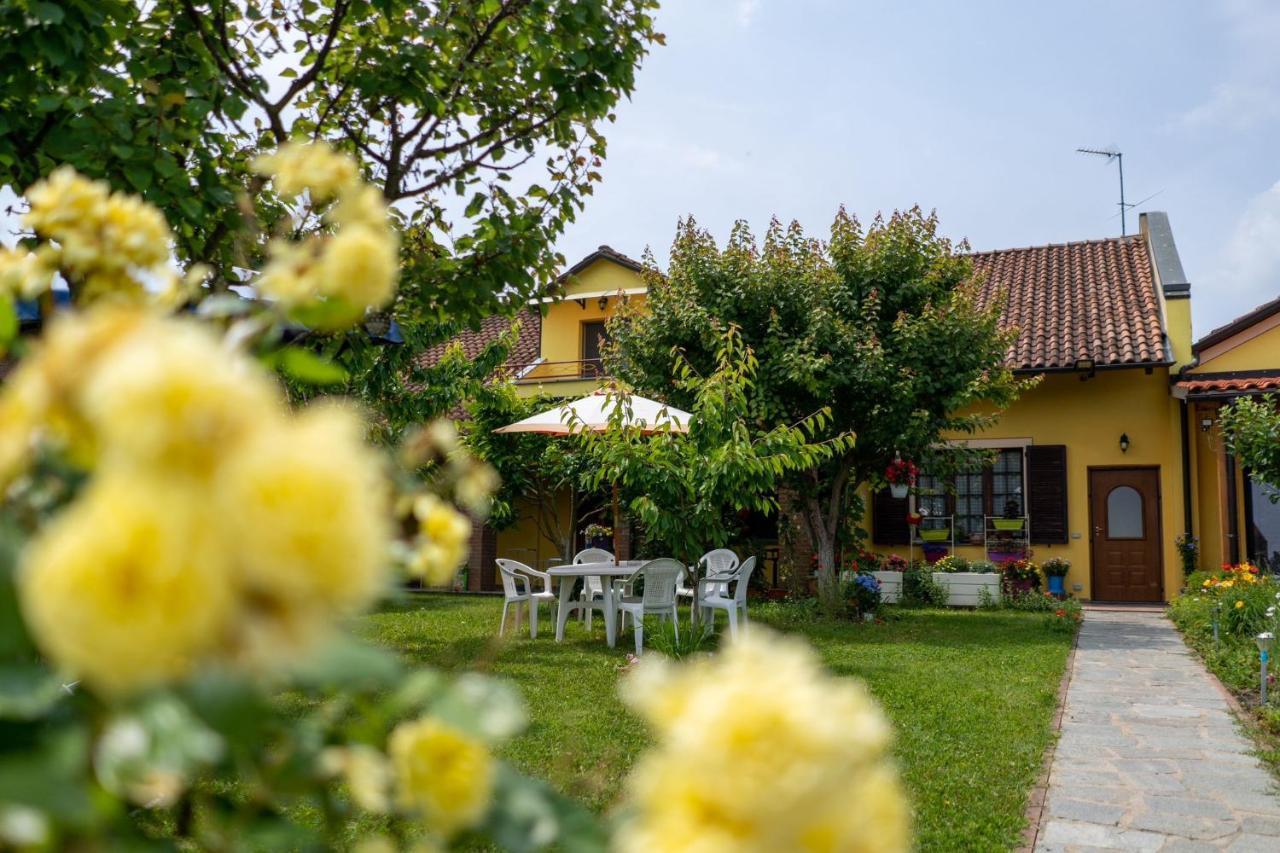 Villa Aurora Quargnento エクステリア 写真